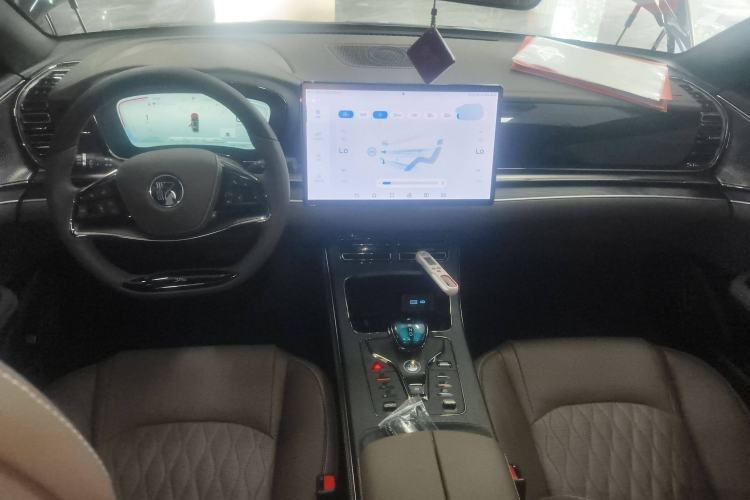 Used BYD Han 2023 DM-i Champion Edition 121KM Prestige Model
