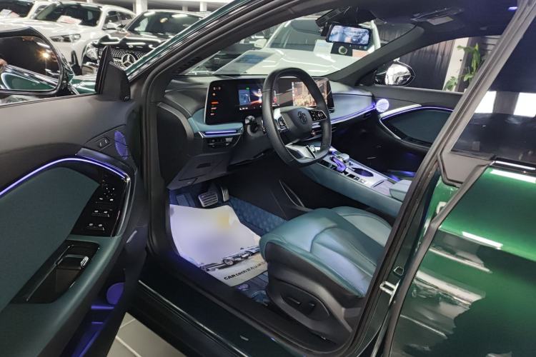 Used MG 7 2023 1.5T DCT Elegant & Graceful Edition
