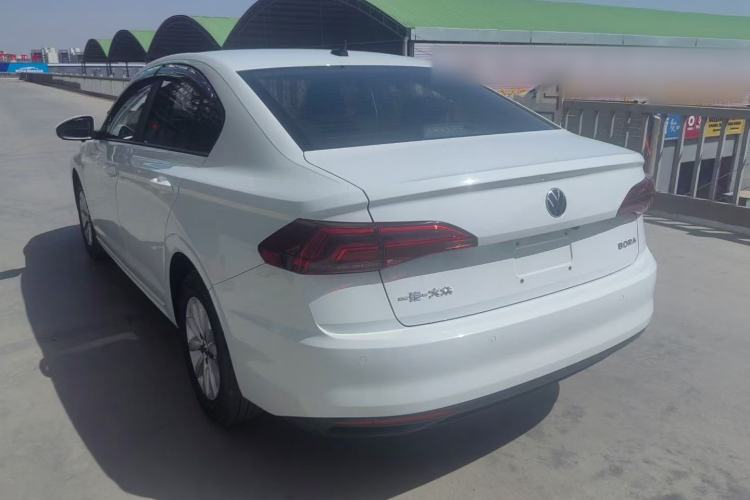 Used Volkswagen Bora 2021 1.5L Automatic Fashionable Smart Connectivity Version