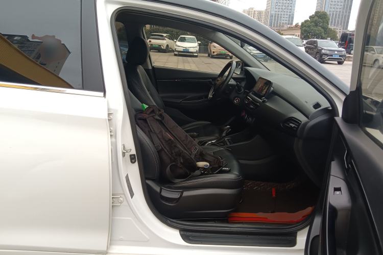 Used Hyundai Celesta 2020 1.6L Automatic GL Enjoyable Edition