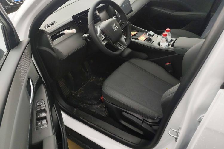 Used BYD Qin PLUS 2025 DM-i Smart Drive 55KM Leading Model
