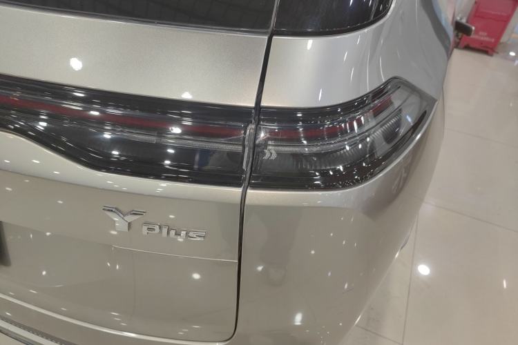 Used AION Y 2022 Plus 70 Smart Edition
