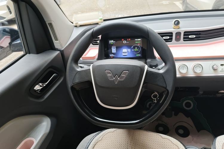 Used Wuling Hongguang MINIEV 2021 Macaron Premium Model – Lithium Iron Phosphate
