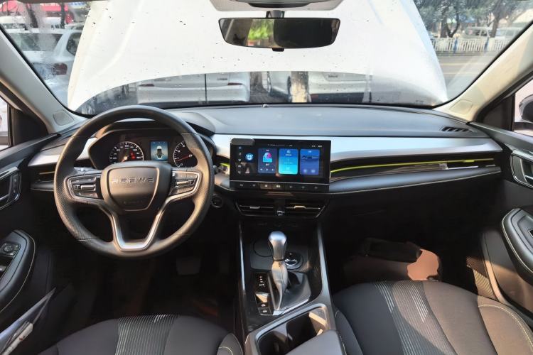 Used Roewe i5 2021 1.5L CVT Platinum Edition