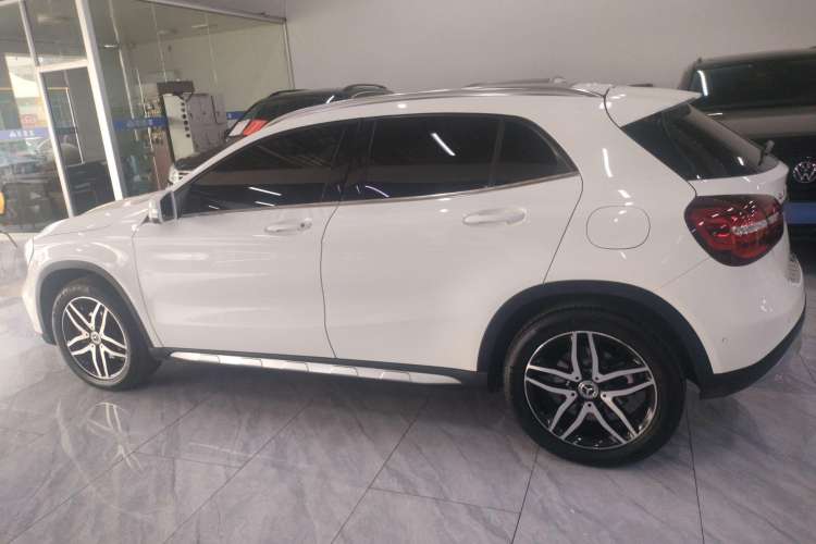 Used Mercedes-Benz GLA 2017 GLA 200 Fashion Model

