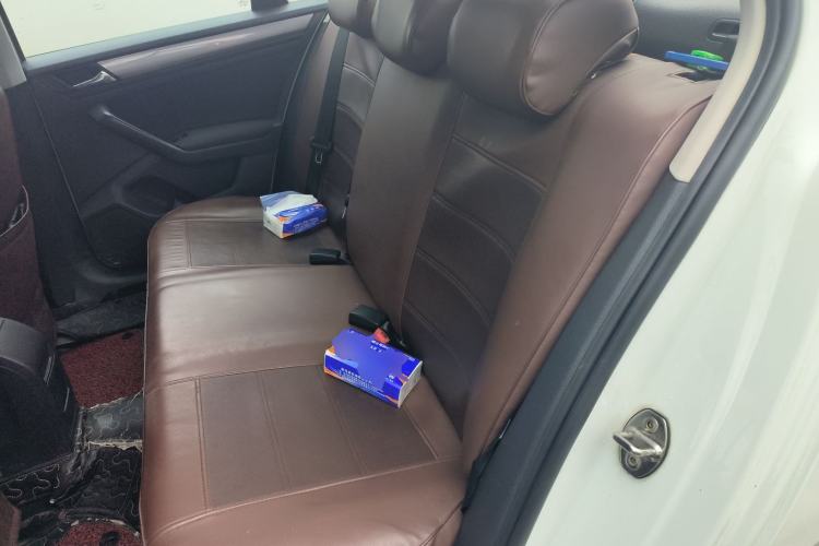 Used Volkswagen Bora 2017 1.6L Manual Fashion Model