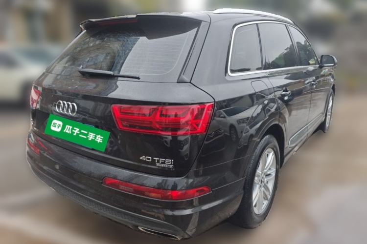Used Audi Q7 2018 40 TFSI Comfort Model