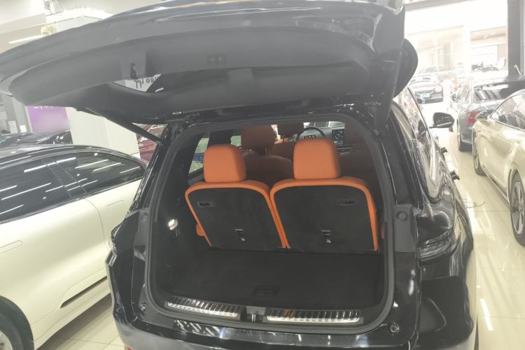 Used Li Auto L9 2022 Max model
