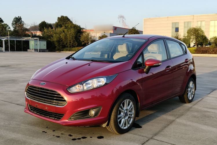 Used Ford Fiesta 2013 Hatchback 1.5L Automatic Fashion Edition