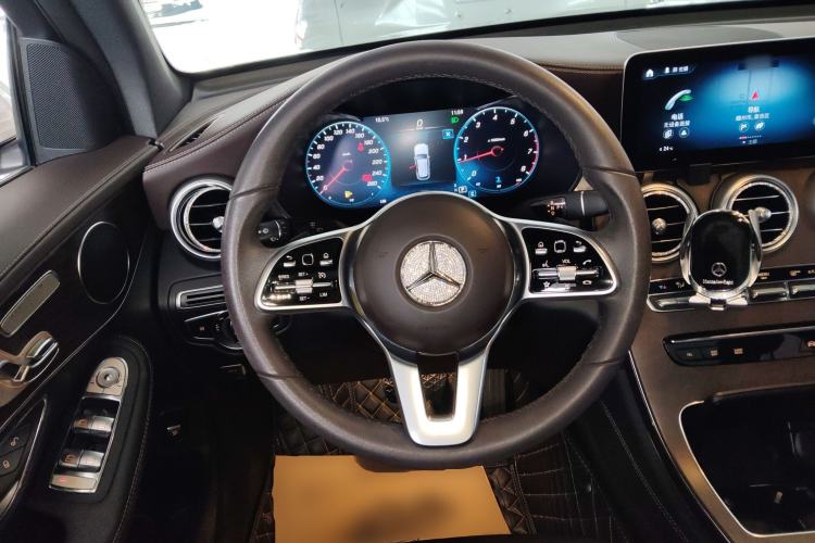 Used Mercedes-Benz GLC 2022 GLC 260 L 4MATIC Luxury Model