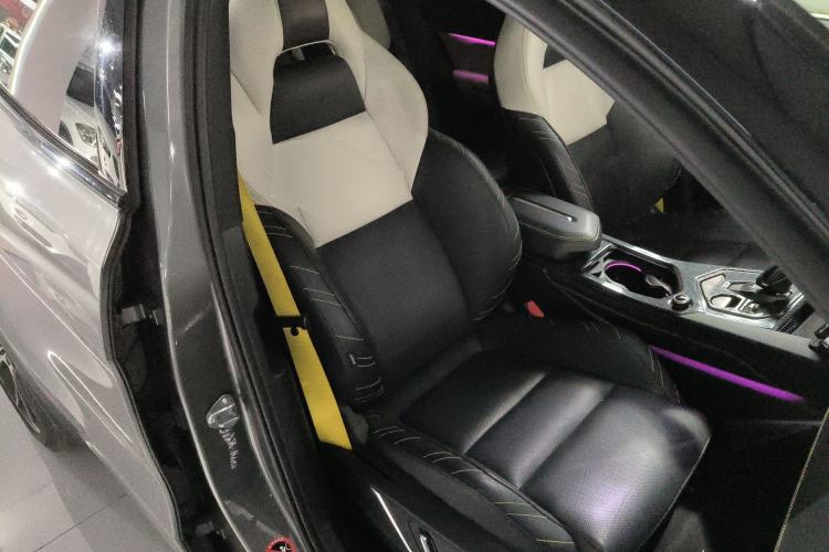 Used Lynk & Co 05 2020 2.0TD Two-Wheel Drive Shine Halo
