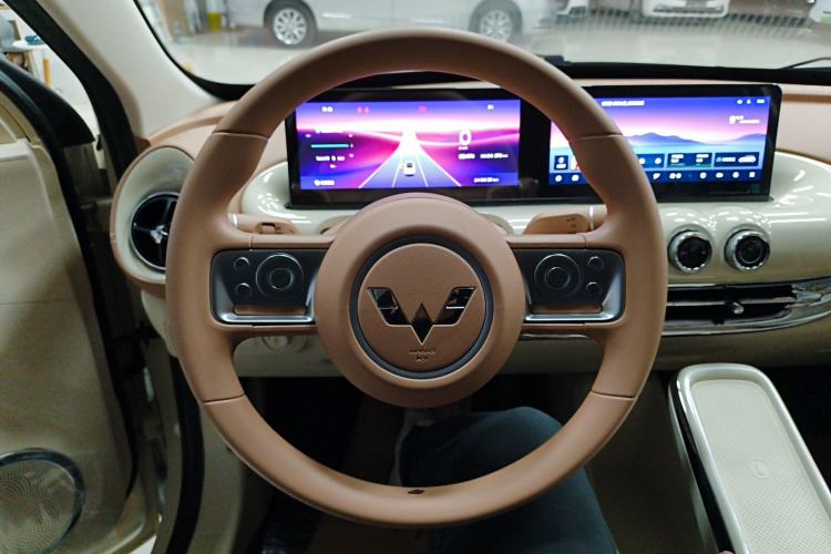 Used Wuling Bingo 2025 333 km Lingxi Connected Version
