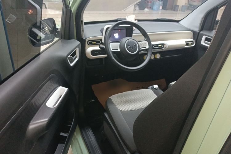 Used Wuling Hongguang MINIEV 2024 3rd Generation 215km Youth Edition