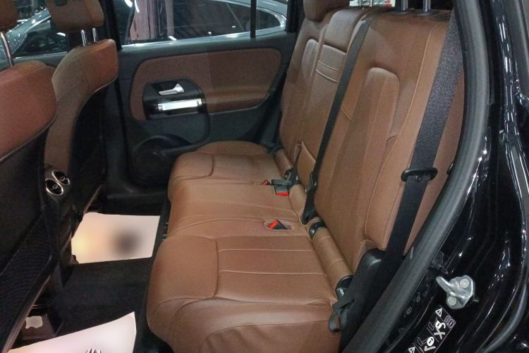 Used Mercedes-Benz GLB 2022 Updated GLB 200 Fashion Edition
