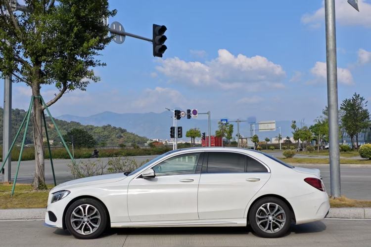 Used Mercedes-Benz C-Class 2015 C 200 L Sport Edition