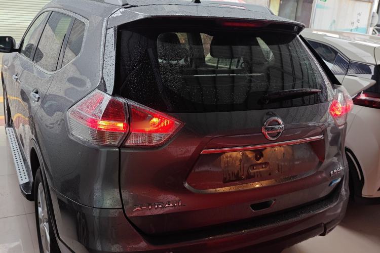 Used Nissan X-Trail 2014 2.0L CVT Comfort Edition 2WD
