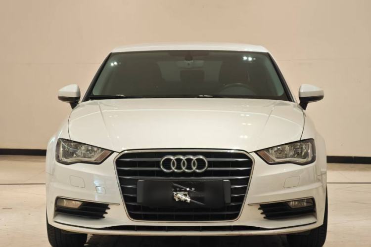 Used Audi A3 2016 Limousine 35 TFSI Ambition Edition
