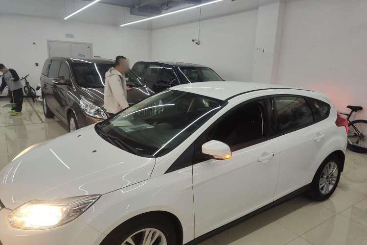 Used Ford Focus 2012 Hatchback 1.6L Automatic Comfort Model
