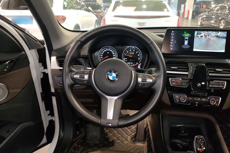 Used BMW X1 2022 sDrive25Li Leading Model
