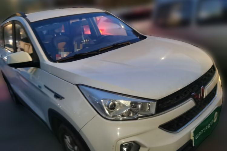 Used Wuling Hongguang S3 2018 1.5T Manual Comfort Model China V Standard
