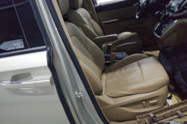 Used Buick GL8 2017 ES 28T Flagship Model China V Standard