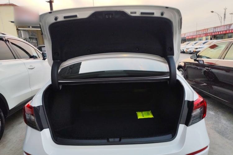 Used Honda Civic 2022 240TURBO CVT Dynamic Edition
