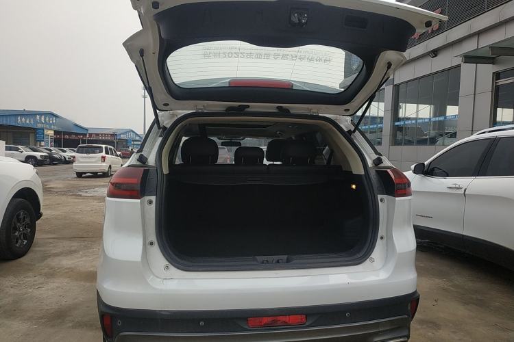 Used Geely Auto Emgrand X7 Sport 2020 1.8TD DCT Two-Wheel Drive Smart Connect 4G-Enabled Version
