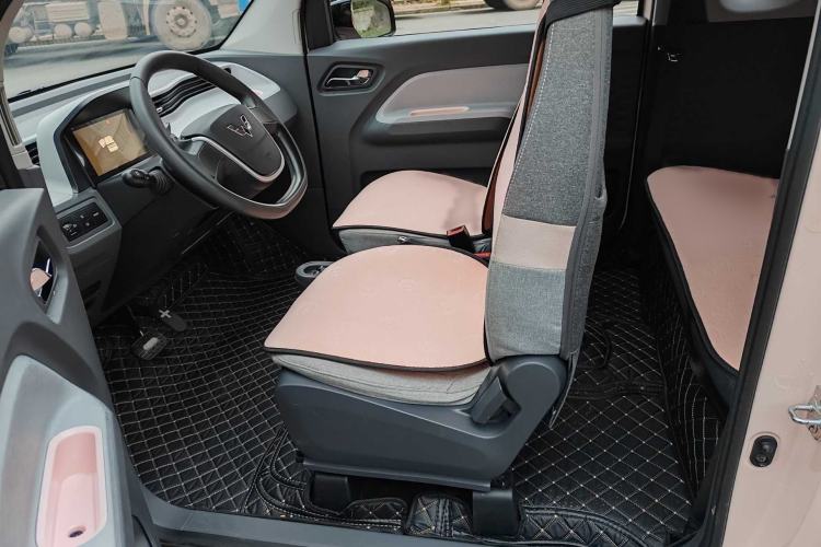 Used Wuling Hongguang MINIEV 2022 Macaron Premium Model – Lithium Iron Phosphate
