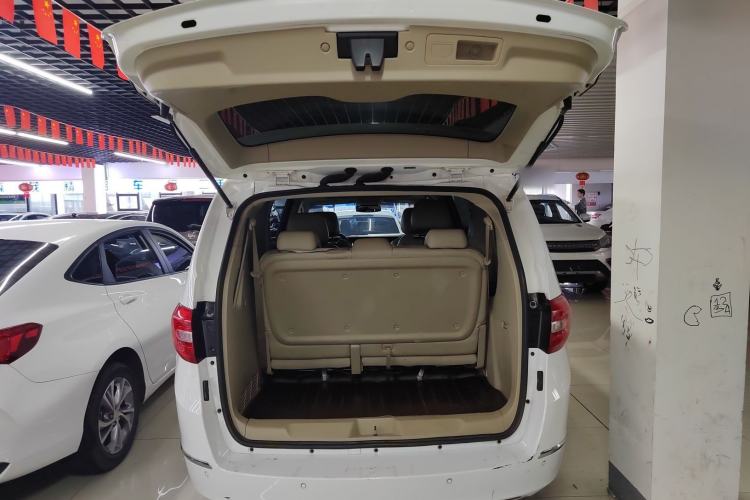 Used Buick GL8 2018 28T Luxury Model China VI Standard