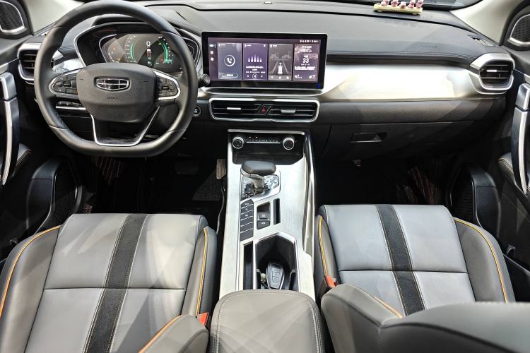 Used Geely Auto Coolray 2023 1.5T DCT Diamond Edition
