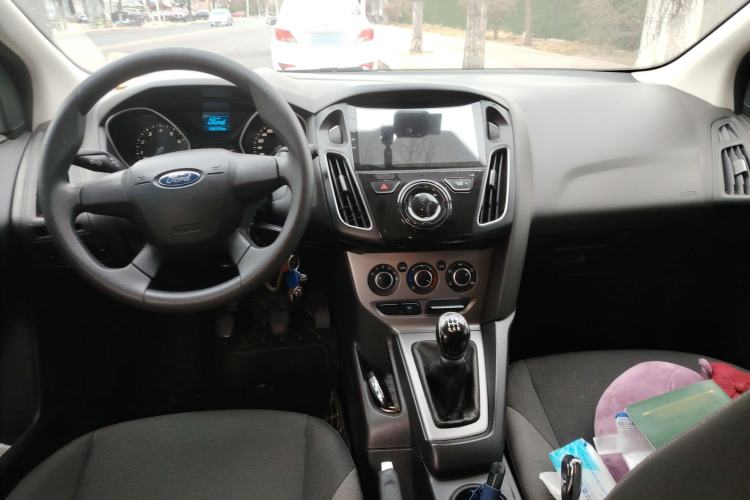 Used Ford Focus 2012 Hatchback 1.6L Manual Comfort Model