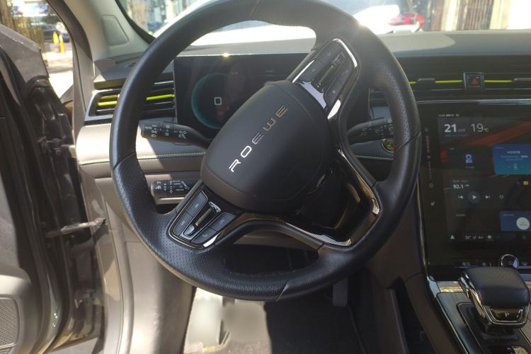 Used Roewe RX5 2021 PLUS 330TGI Automatic National Trend Intelligent Deluxe Edition