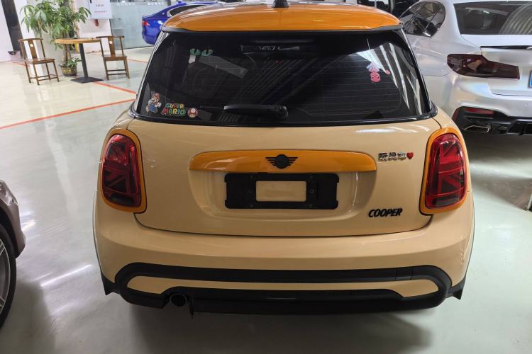 Used  MINI 2023 1.5T COOPER Midnight Escape Special Edition
