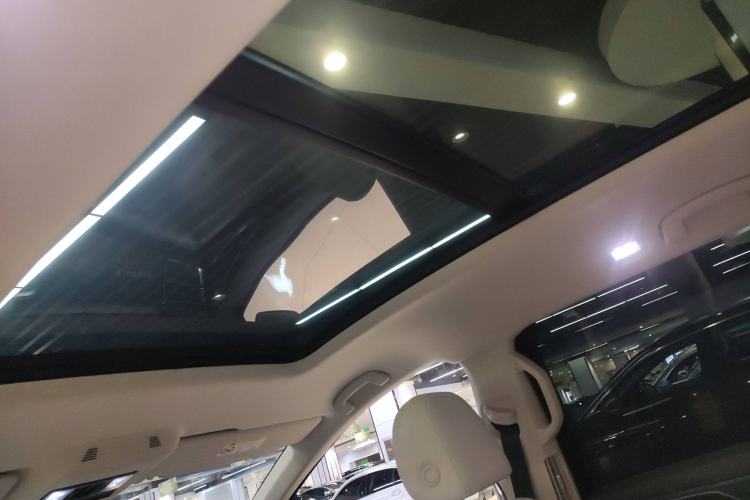 Used Volkswagen Viloran 2023 380TSI Prestige Edition