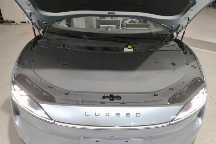 Used Hima Luxeed S7 2024 Max
