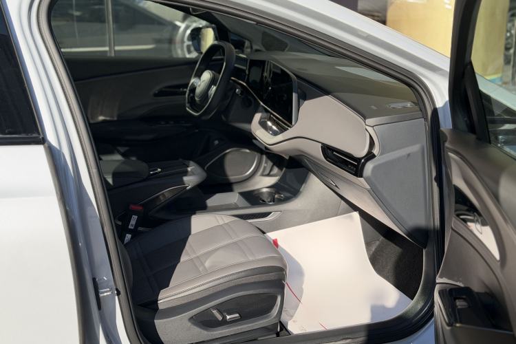 Used Hongqi EH7 2024 690 Pro