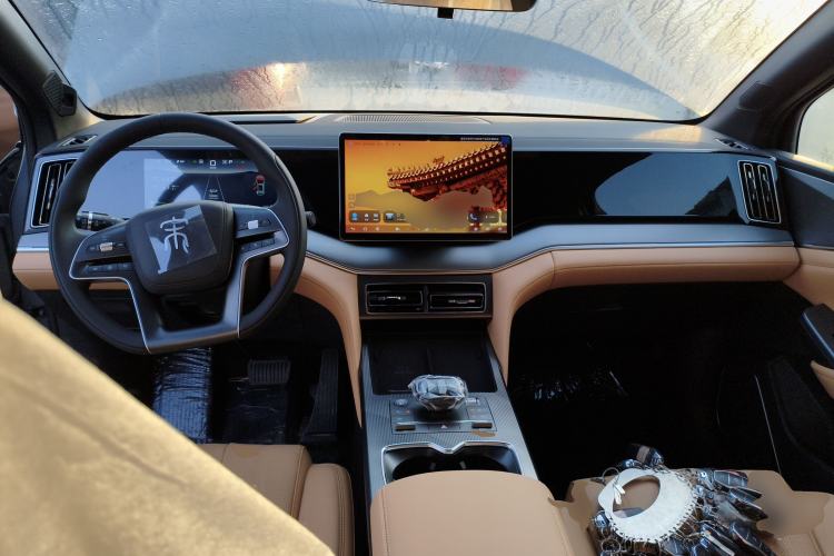 Used BYD Song L DM-i 2024 112 km Beyond Edition
