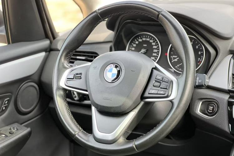 Used BMW 2 Series Active Tourer 2016 218i Fashion Model