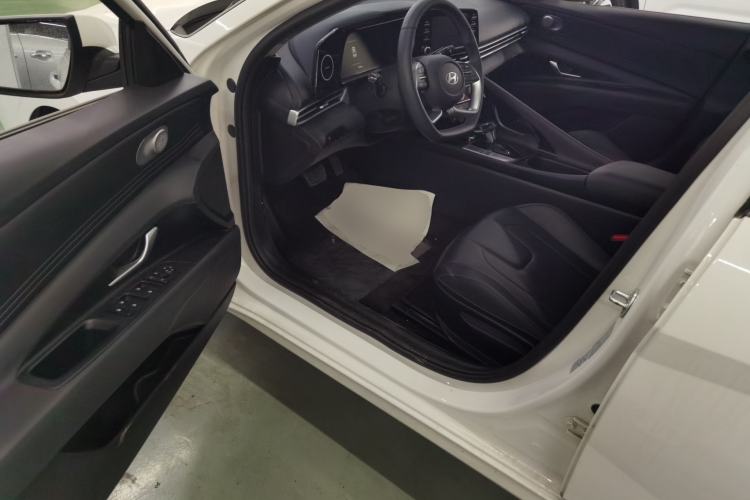 Used Hyundai Elantra 2023 1.5L CVT GLX Elite Edition