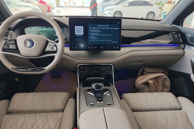 Used BYD Tang New Energy 2025 DM-i 115KM Cloud Ride Flagship Model