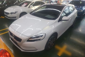 Used Volvo V40 2017 T3 Zhiyi Edition