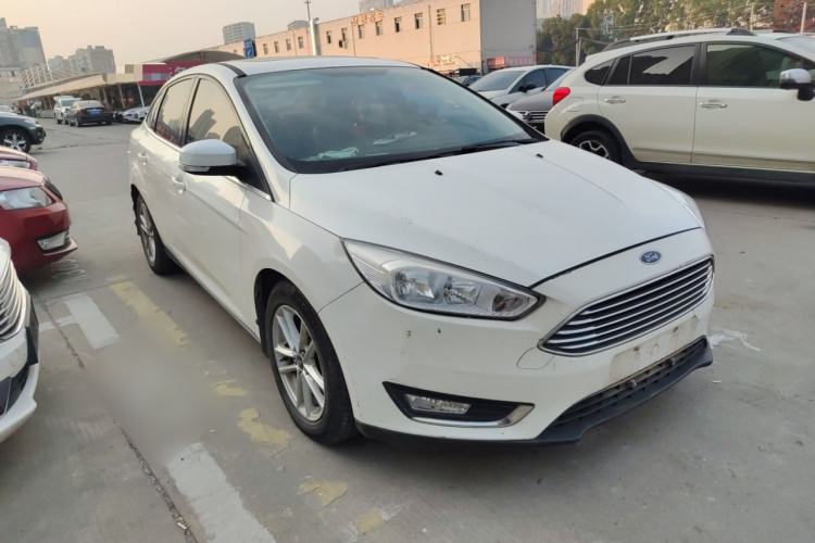 Used Ford Focus 2015 Sedan EcoBoost 180 Automatic Elite Model
