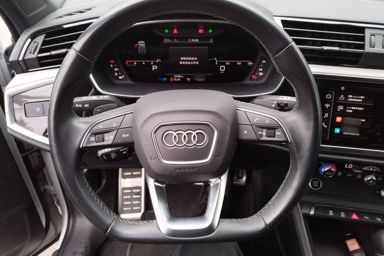 Used Audi Q3 2024 35 TFSI Fashion Dynamic Edition
