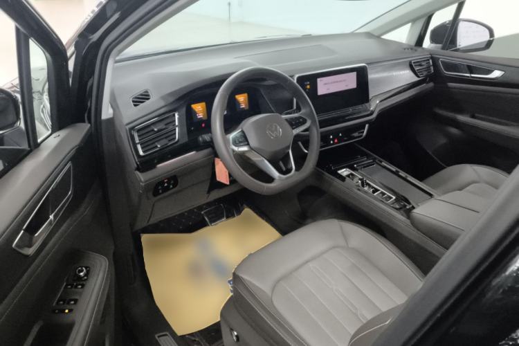 Used Volkswagen Viloran 2024 380TSI Luxury Edition