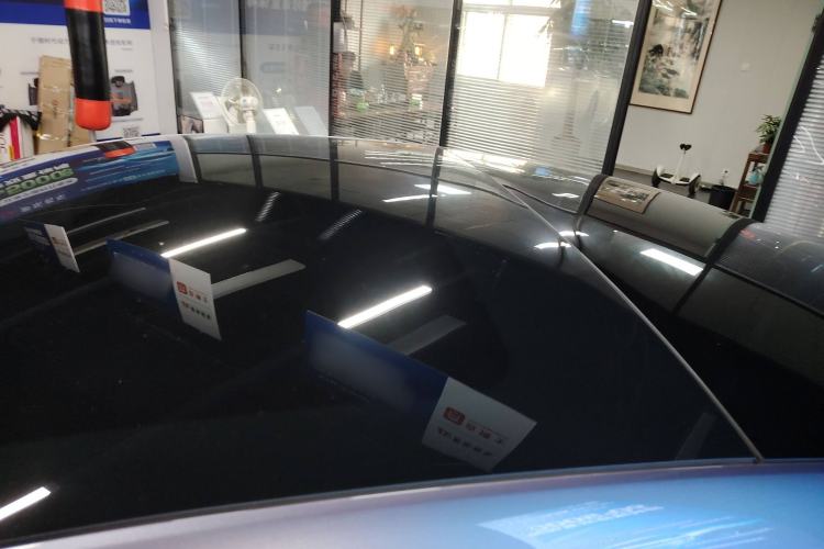 Used ORA Lightning Cat 2022 555 km Luxury Edition
