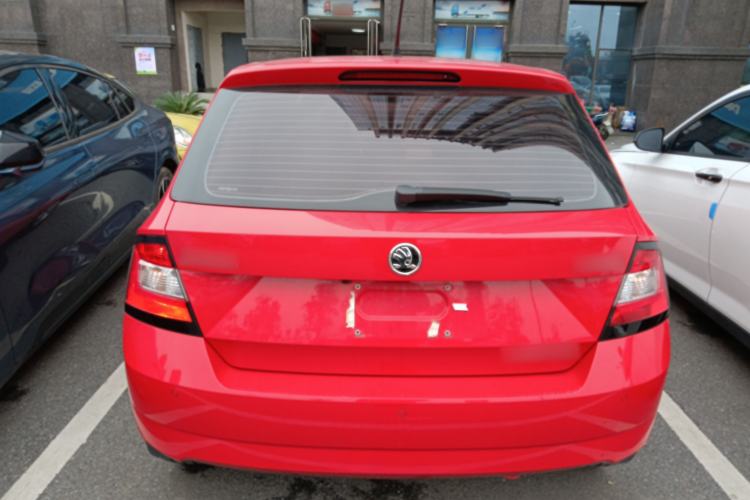 Used Skoda Fabia 2017 1.4L Automatic Car Enjoy Edition