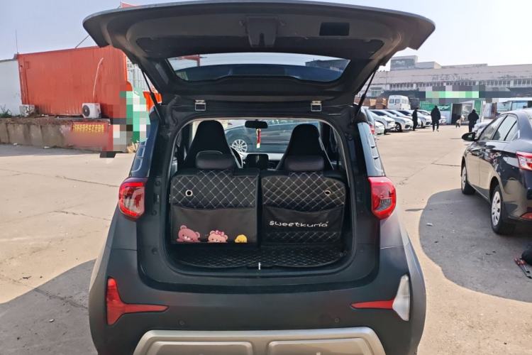 Used Chery Little Ant 2022 Revised Version Sweet Pink Edition Half-Sugar Version Lithium Iron Phosphate 30.7 kWh 30 kW 301 km