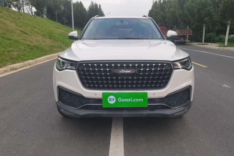 Used Zotye T700 2017 1.8T Dual-Clutch Prestige Model
