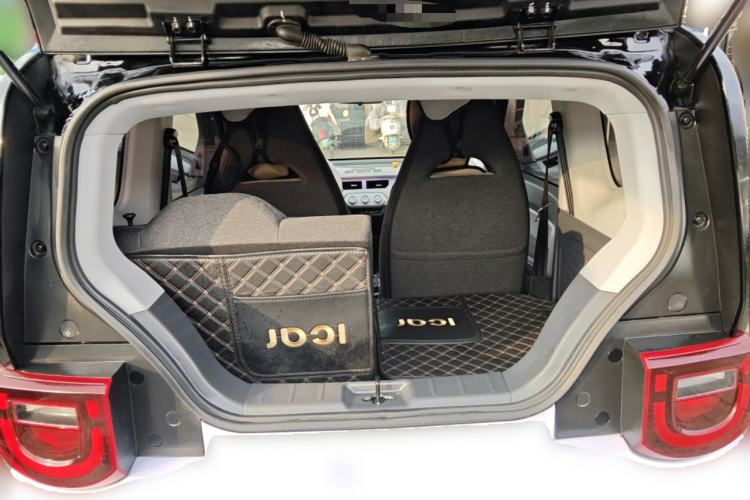 Used Chery QQ Ice Cream 2022 170km Sundae Phosphate Lithium-Ion
