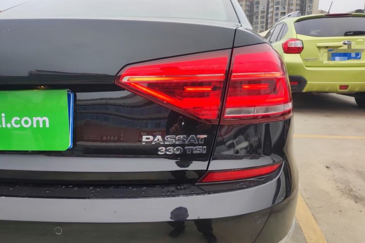 Used Volkswagen Passat 2016 330TSI DSG Luxury Edition
